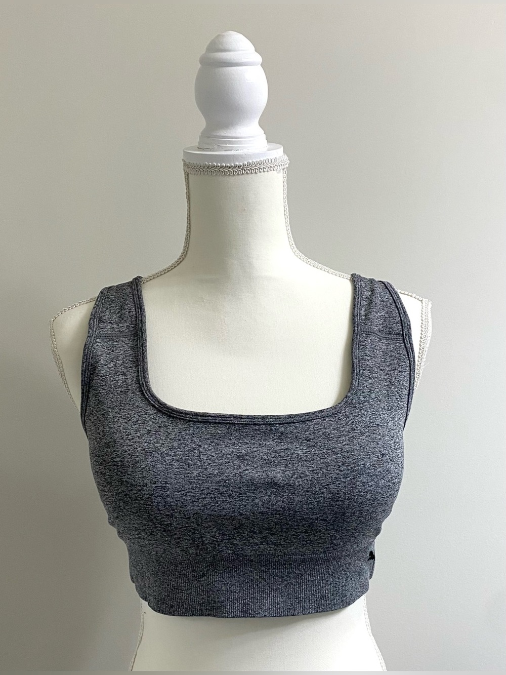 Puma Womens XL Gray Sports Bra Athletic Sporty Activewear Comfy Loungewear